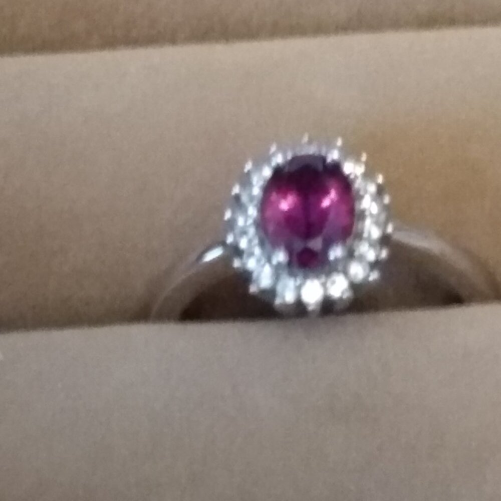 Rhodolite garnet halo ring - Picture 9 of 9